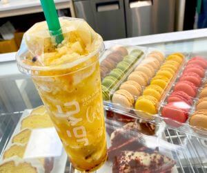 passionfruit avalanche slush and macaroons at JoYu Tea in Hampton, VA