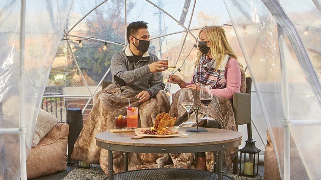 Romantic Getaway For Two in Green Bay